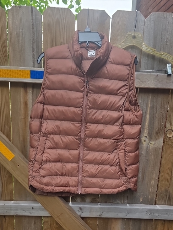 Decree Jackets & Blazers - Decree Quilted Puffer Vest in Rust Brown